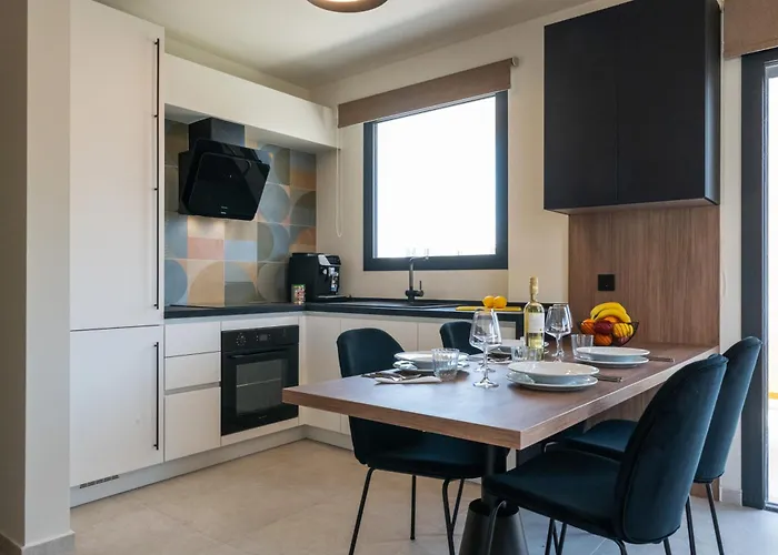 Elaura Luxury Residences 2 *